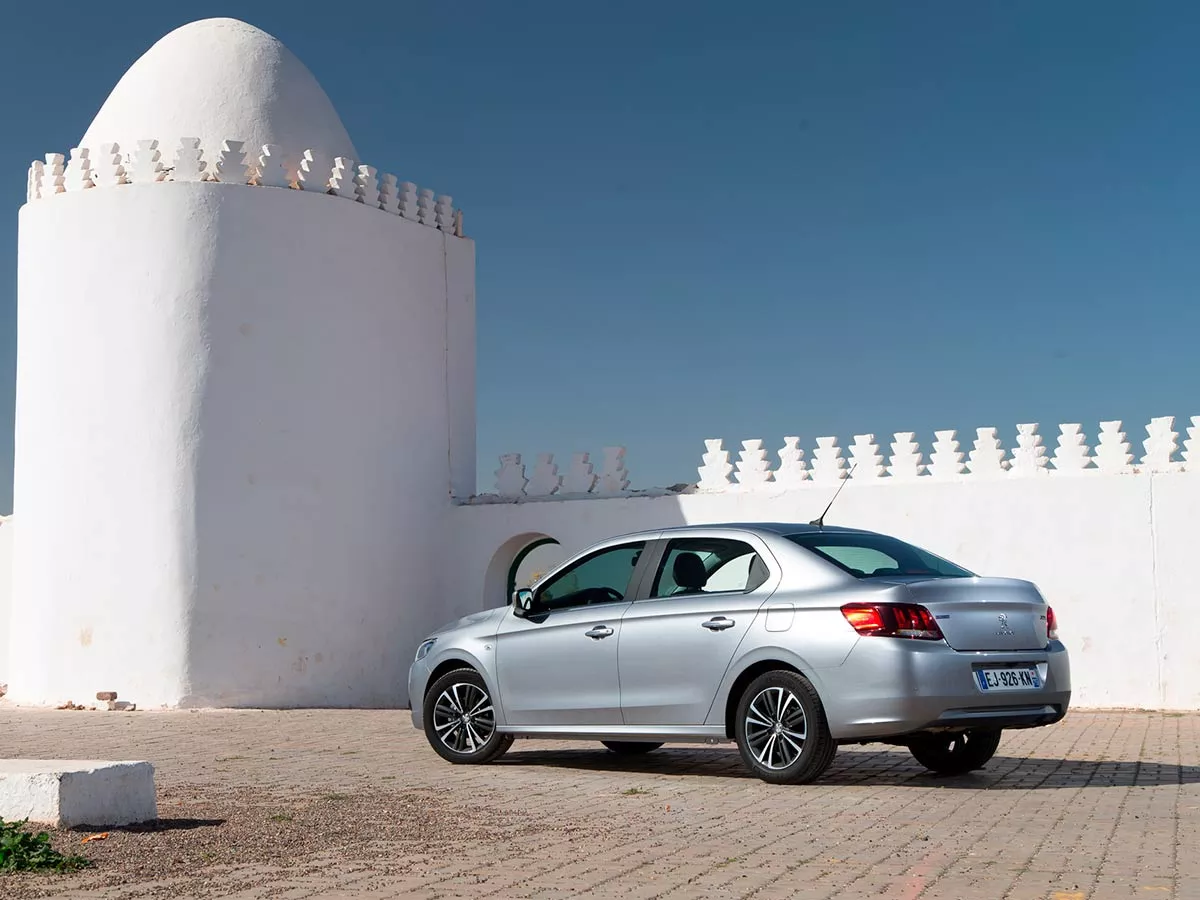 Peugeot 301