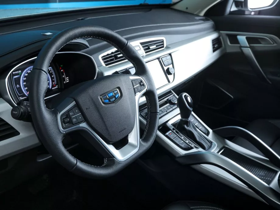 Geely Atlas 2021