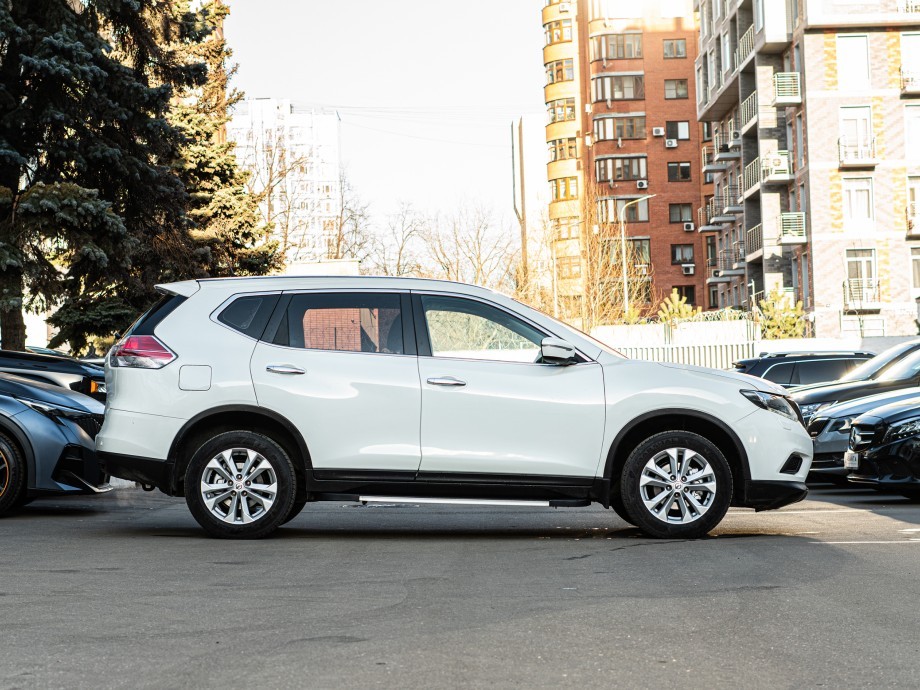 Nissan X-Trail 2016