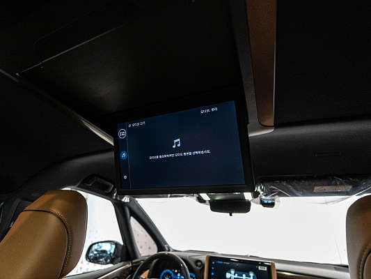 Toyota Alphard HEV 2.5h CVT Black