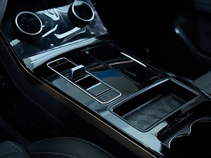 Exeed LX Бизнес 1.5 CVT