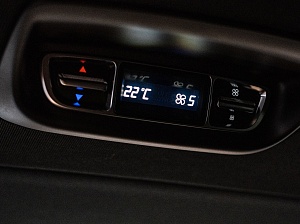 Mercedes-Benz V-Класс Avantgarde 2.0 AT