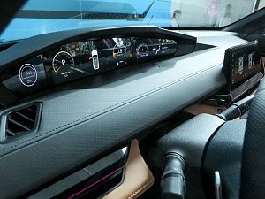 Changan UNI-V Люкс 1.5 AMT