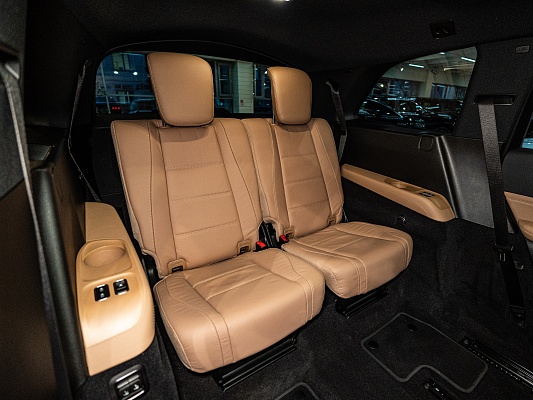 Mercedes-Benz GLS 450 4MATIC 3.0 AT Black