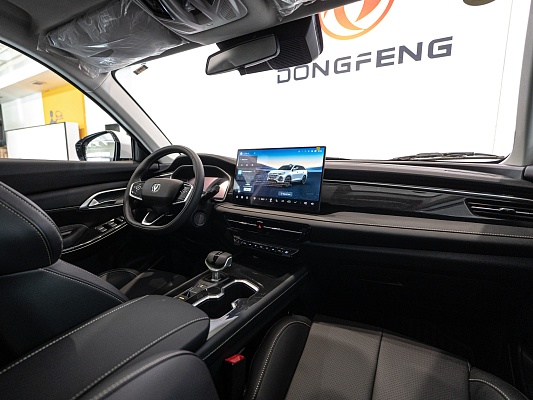 Changan CS75 Pro Tech 1.5 AMT 7 seats White 2343