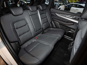 Exeed LX Бизнес 1.5 CVT