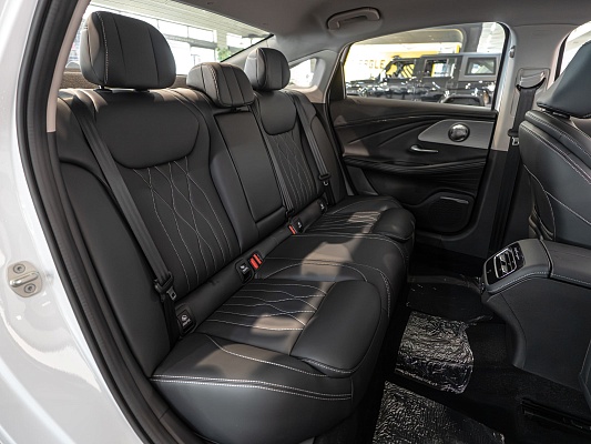 Chery Arrizo 8 Prime 1.6 AMT White 9888