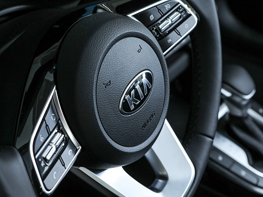Kia Cerato Luxe 2.0 AT 150 л.c. авт. бензин blue