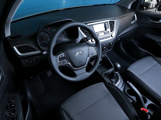 Hyundai Solaris Comfort 1.6 MT 123 л.c. мех. бензин gray