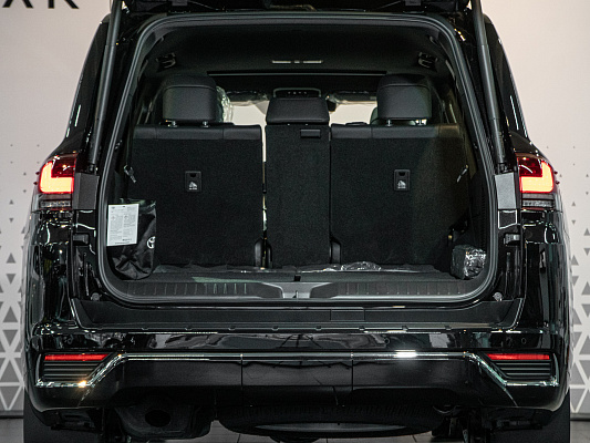 Toyota Land Cruiser 300 Premium 3.5 AT Black