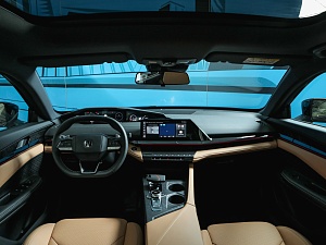 Changan UNI-V Люкс 1.5 AMT