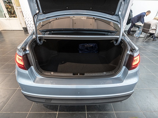 Livan S6 Pro Premium 1.5 AMT Grey 1