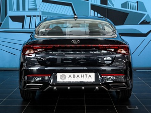 Kia K5 Classic 2.0 AT