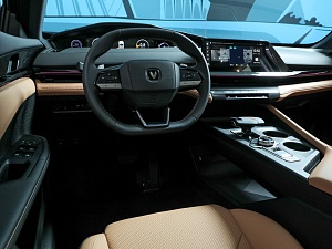 Changan UNI-V Люкс 1.5 AMT